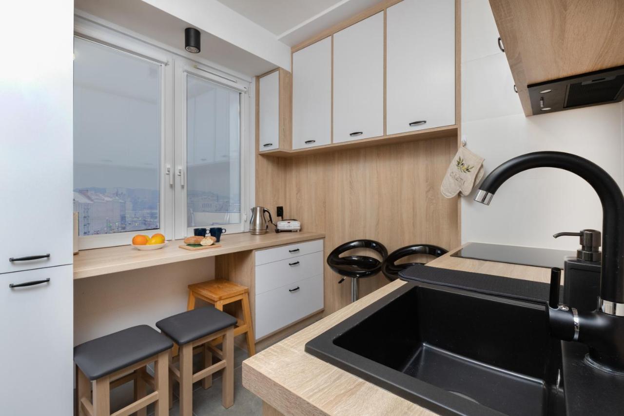 City Center Apartment Gdynia By Noclegi Renters Екстер'єр фото